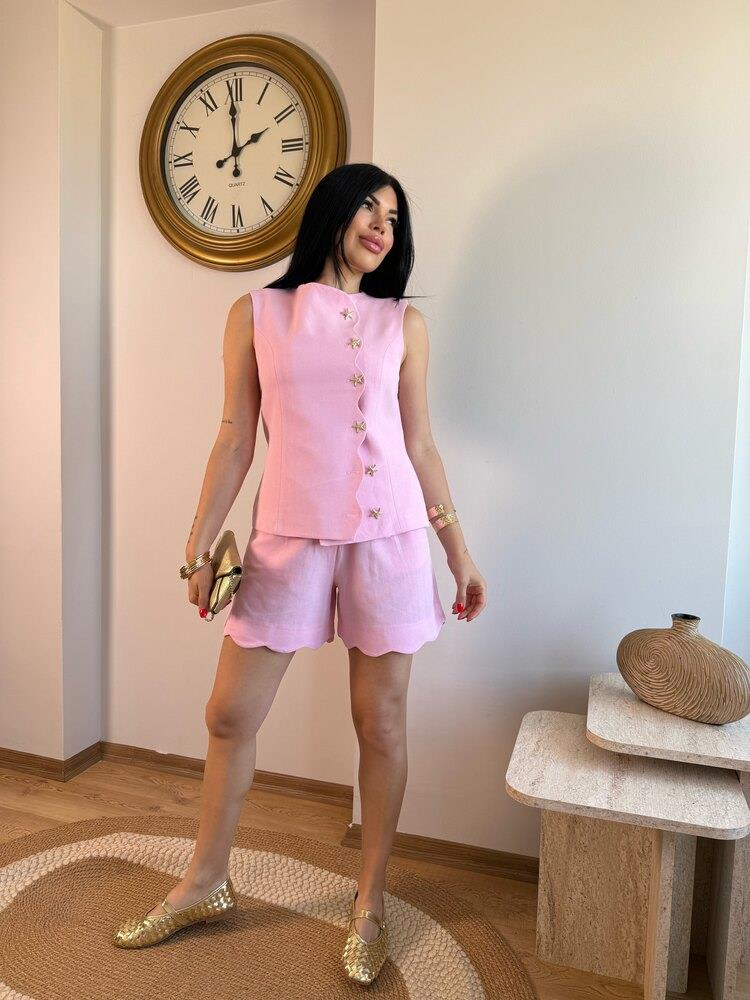 PEMBE KETEN DENİZ KABUĞU DÜĞME DETAYLI YELEK ŞORT TAKIM