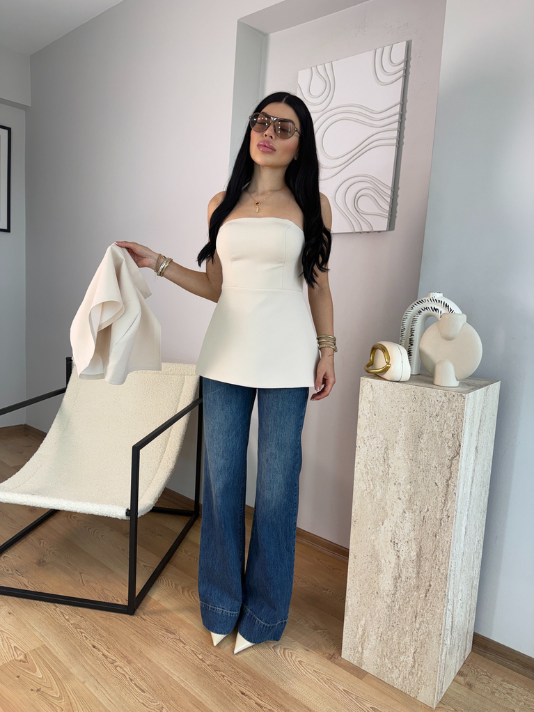 BEJ PELERİN YAKA DETAYLI STRAPLEZ BLUZ