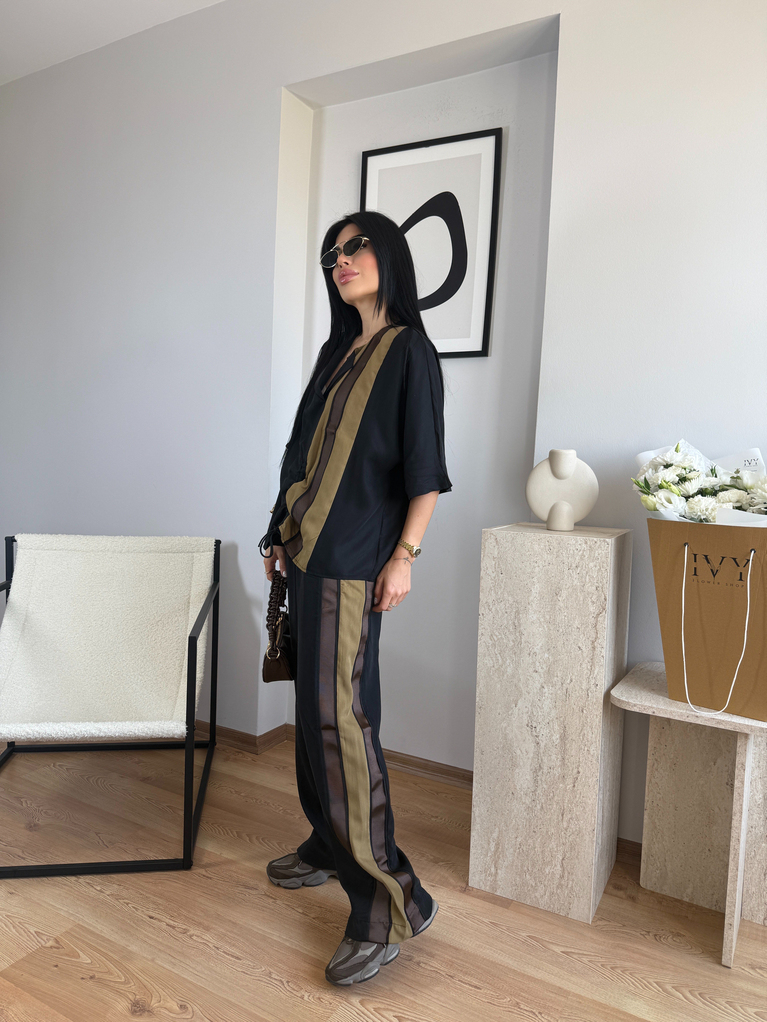İPKYOL MODEL BÜZGÜ DETAYLI SİYAH TENSEL TAKIM