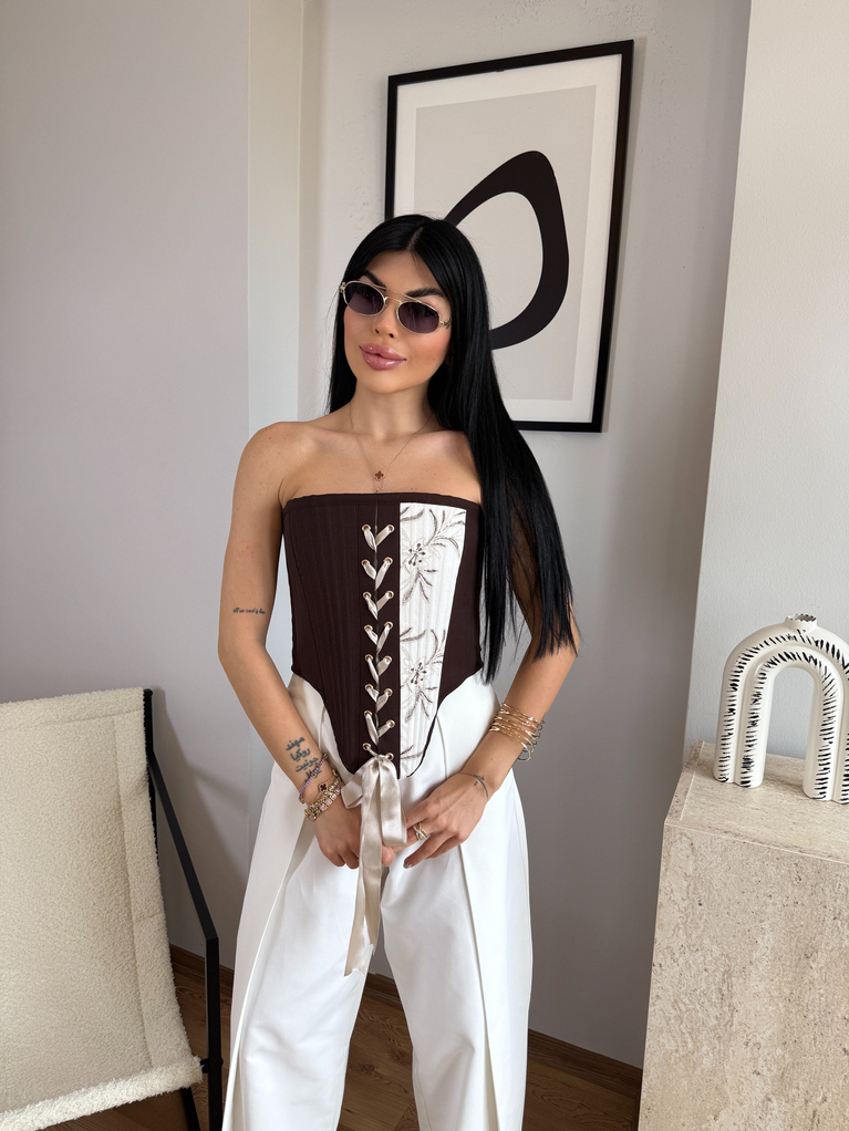 KAHVE DESEN DETAYLI TASARIM KORSE BLUZ