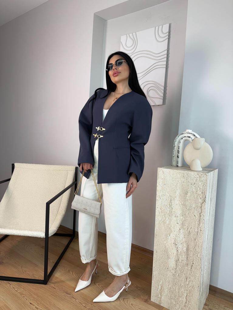 LACİVERT KANCA DETAYLI BLAZER CEKET