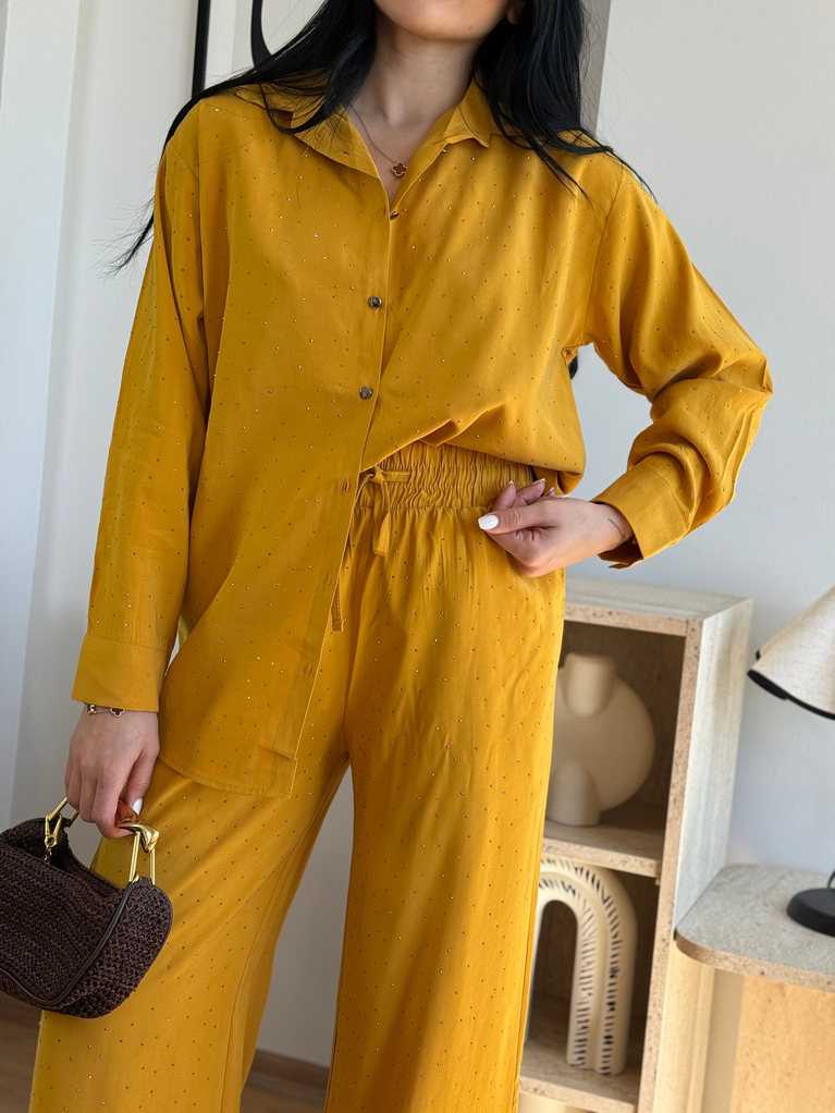 PARILTILI İPKYL MODEL TENSEL TAKIM