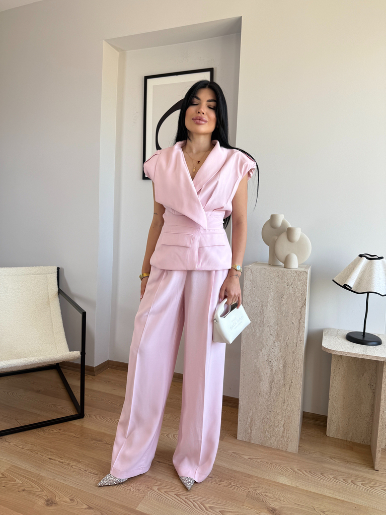 PEMBE TENSEL KRUVAZE YELEK PANTOLON TAKIM