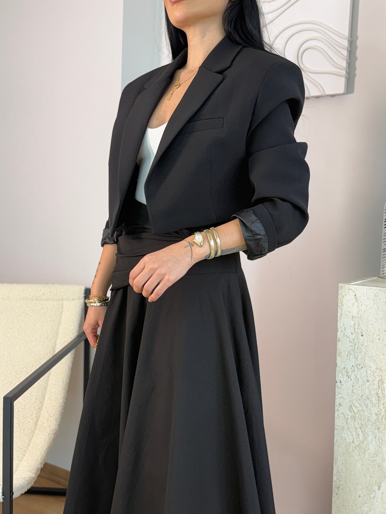 SİYAH CROP BLAZER