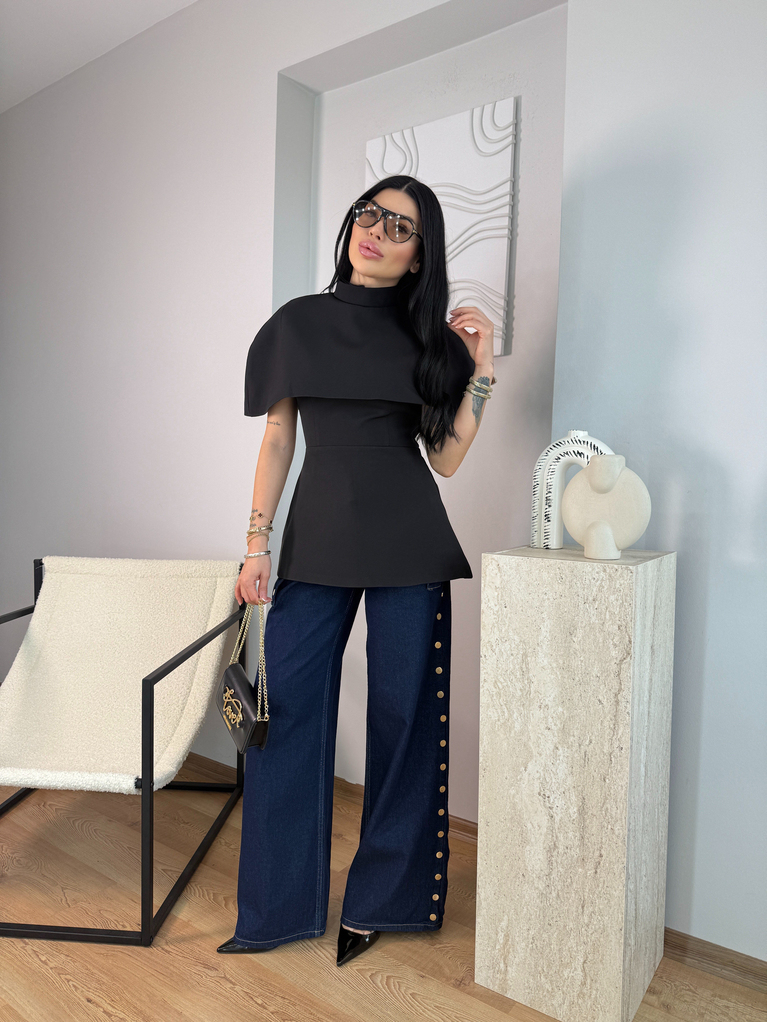 SİYAH PELERİN YAKA DETAYLI STRAPLEZ BLUZ