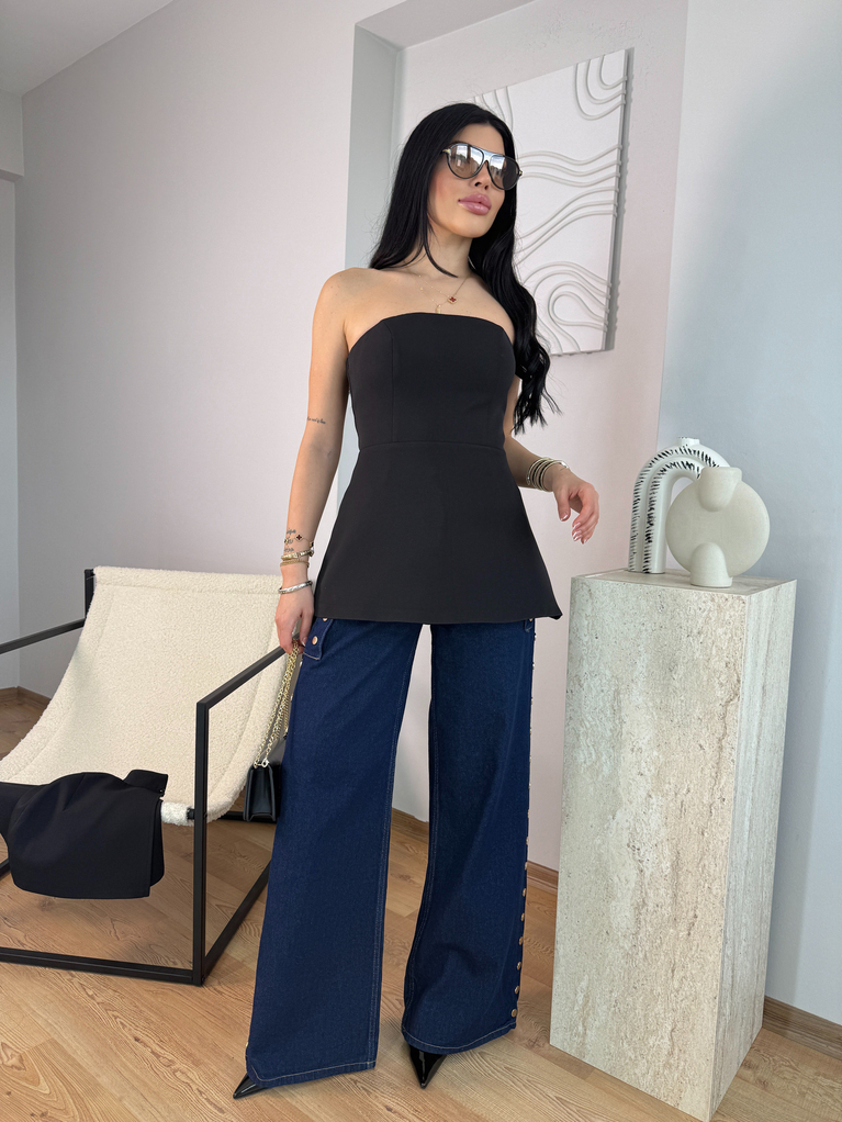 SİYAH PELERİN YAKA DETAYLI STRAPLEZ BLUZ