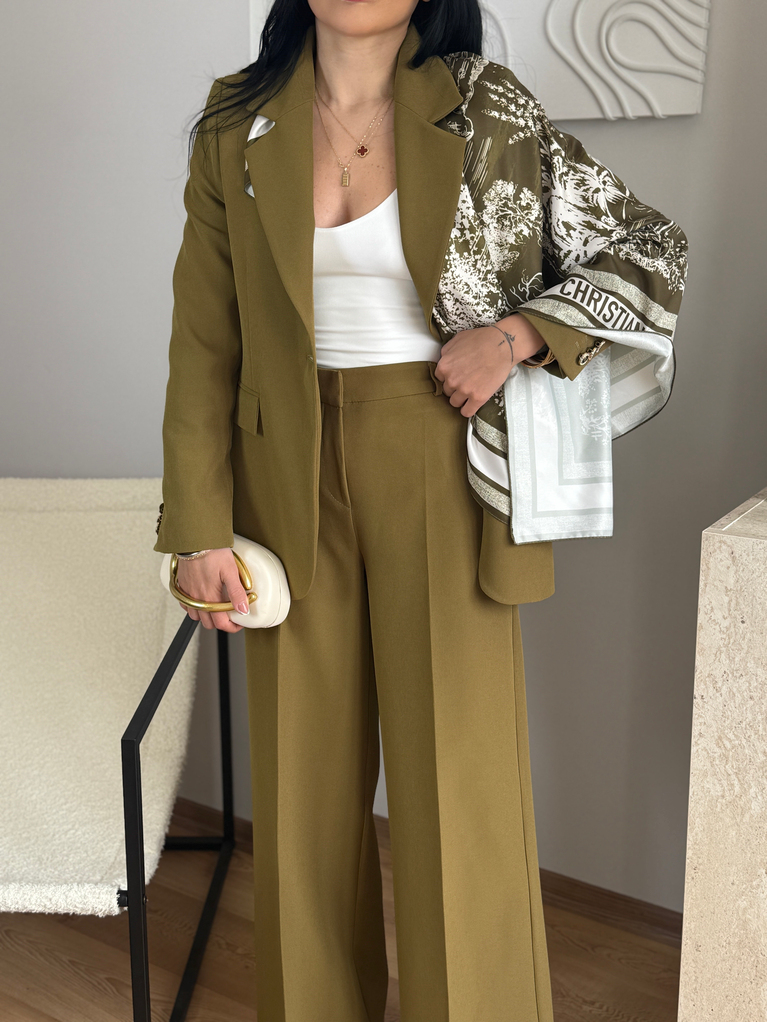 YAĞ YEŞİLİ ŞAL DETAYLI BLAZER TAKIM