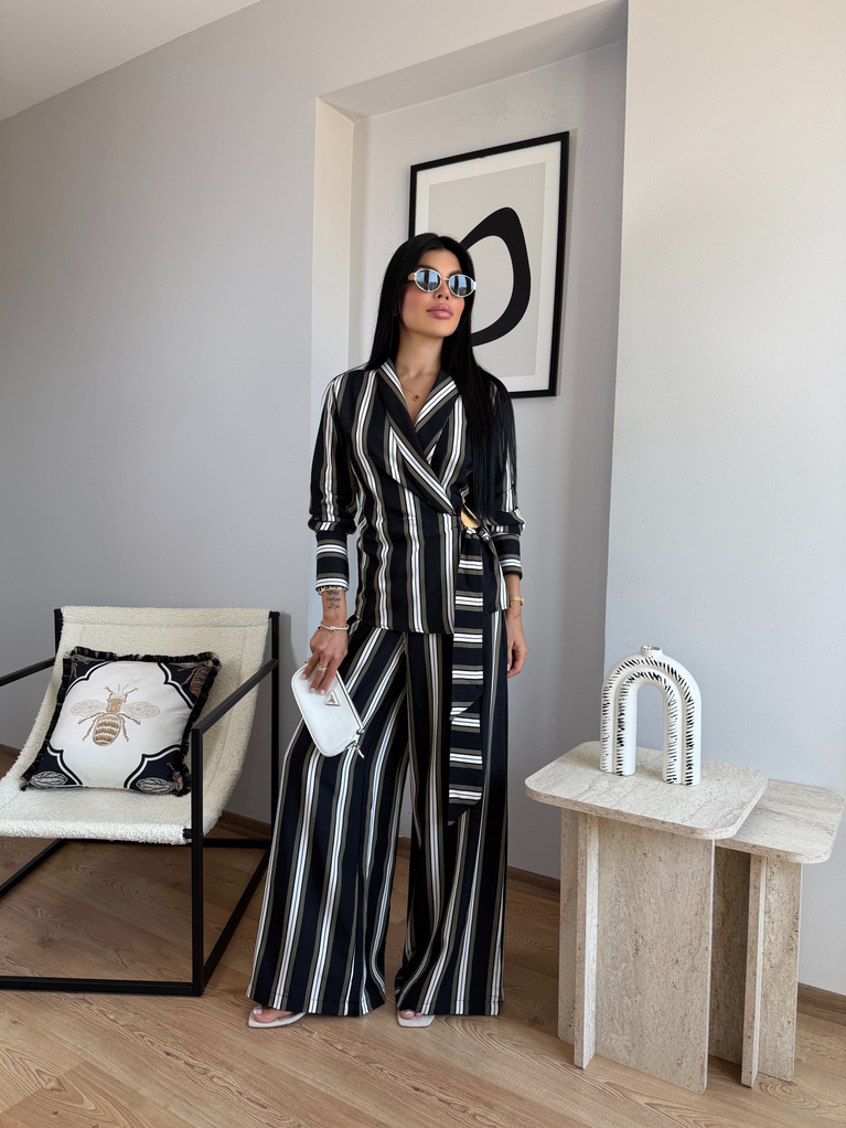 ZRA MODEL ÇİZGİLİ KRUVAZE CEKET PALAZZO TAKIM 