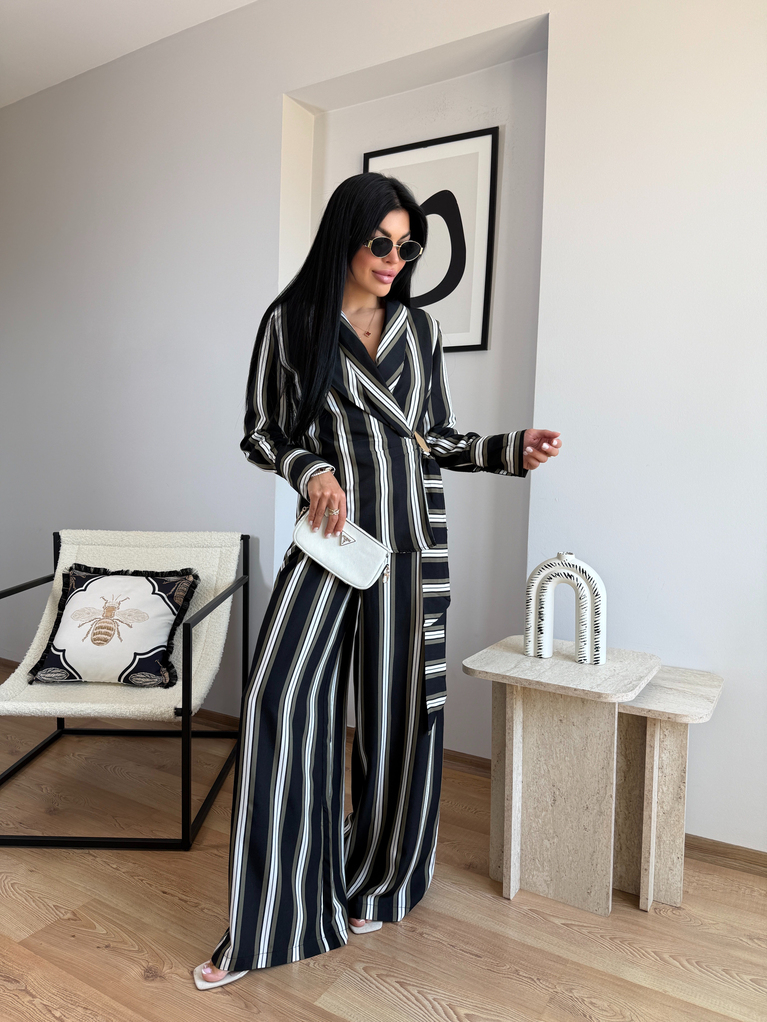 ZRA MODEL ÇİZGİLİ KRUVAZE CEKET PALAZZO TAKIM 