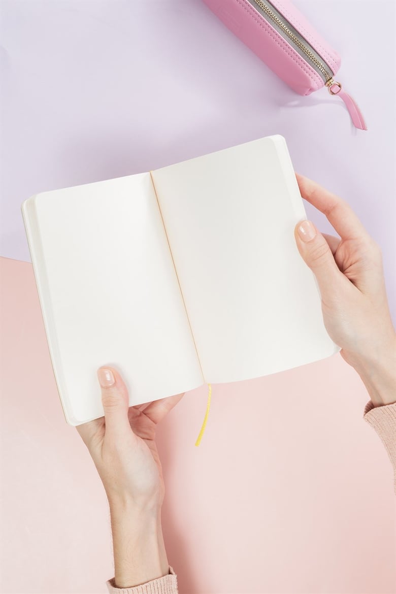 Orta Boy Açık Sarı Deri Defter 12 x 17 Çizgisiz