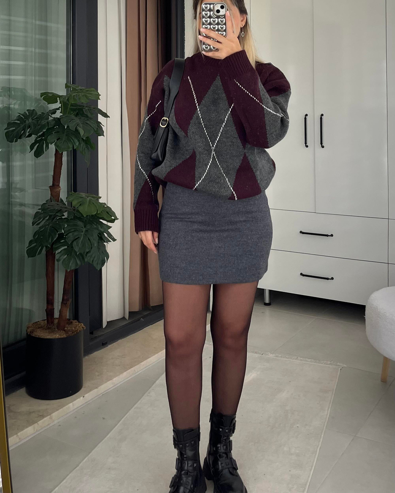 KISA GRİ ETEK