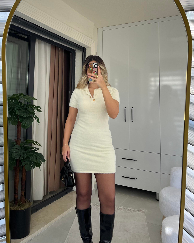 KREM KALP DÜĞME DETAY YUMOŞ KISA ELBİSE