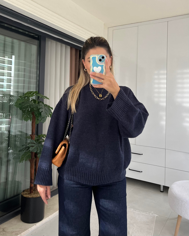 PİNTEREST LACİVERT KAZAK