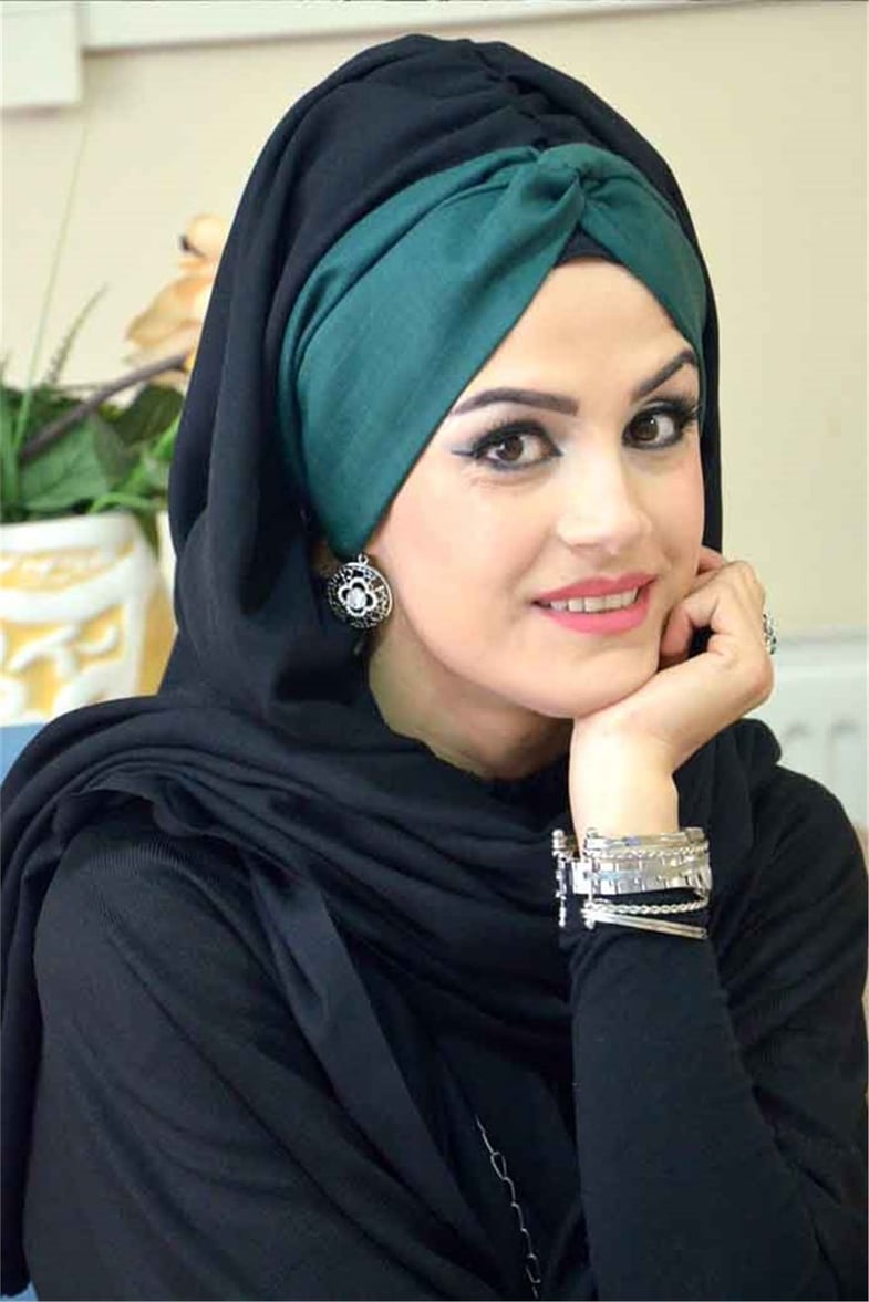 Zümrüt Siyah Burgu Bandana Pratik Şal BND3009