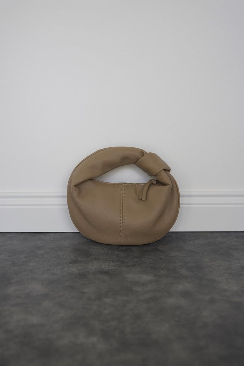 Camel Mini Bowl Bag