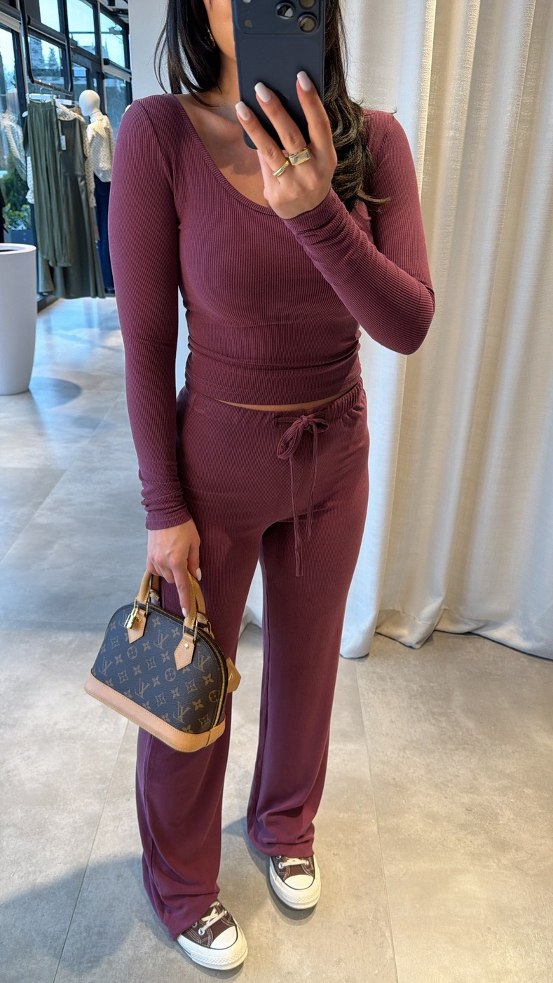 Bordo Tallin Takım