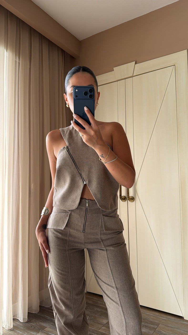 Kahve Arianna Takım