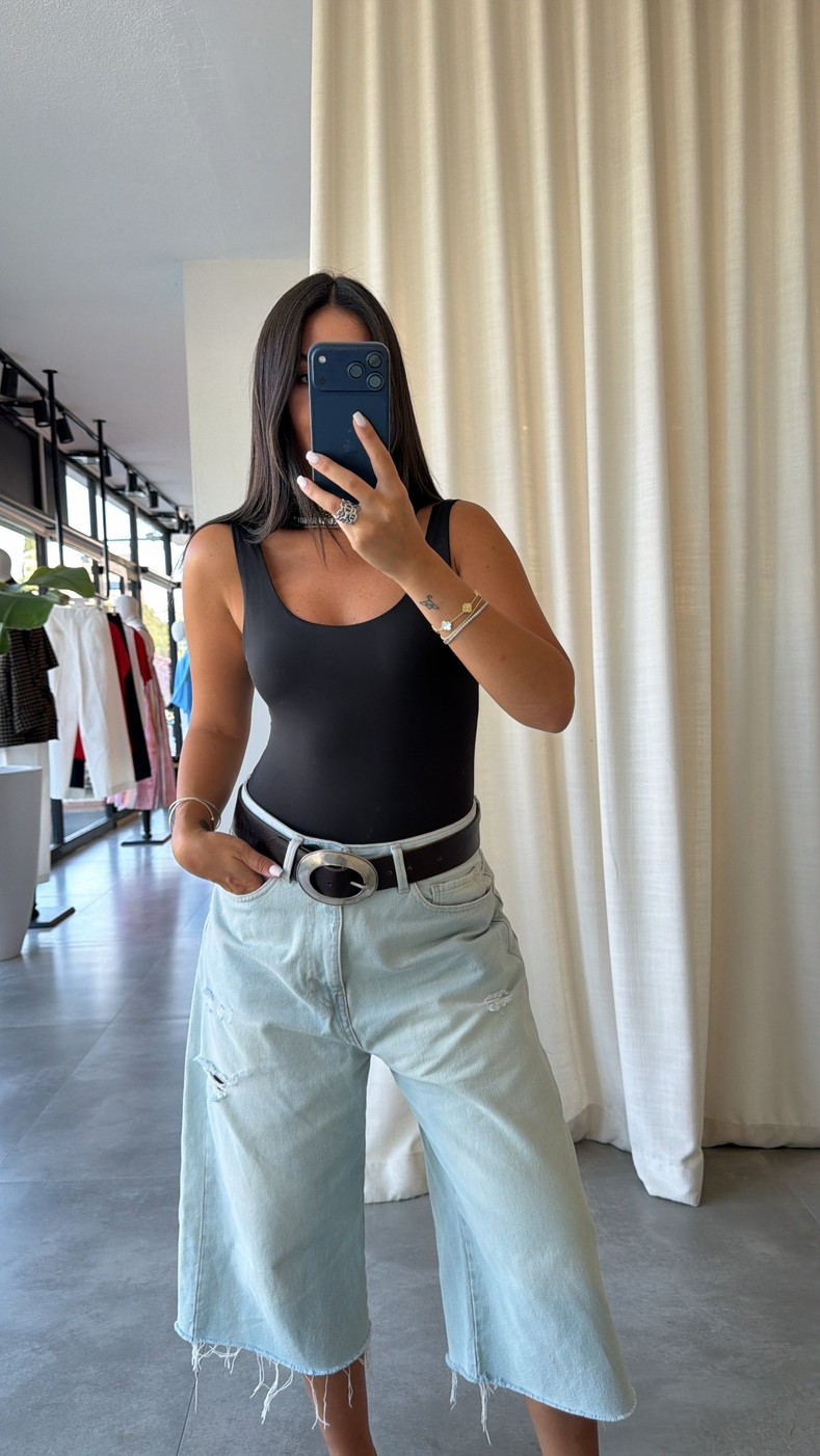 Siyah Lees Bodysuit