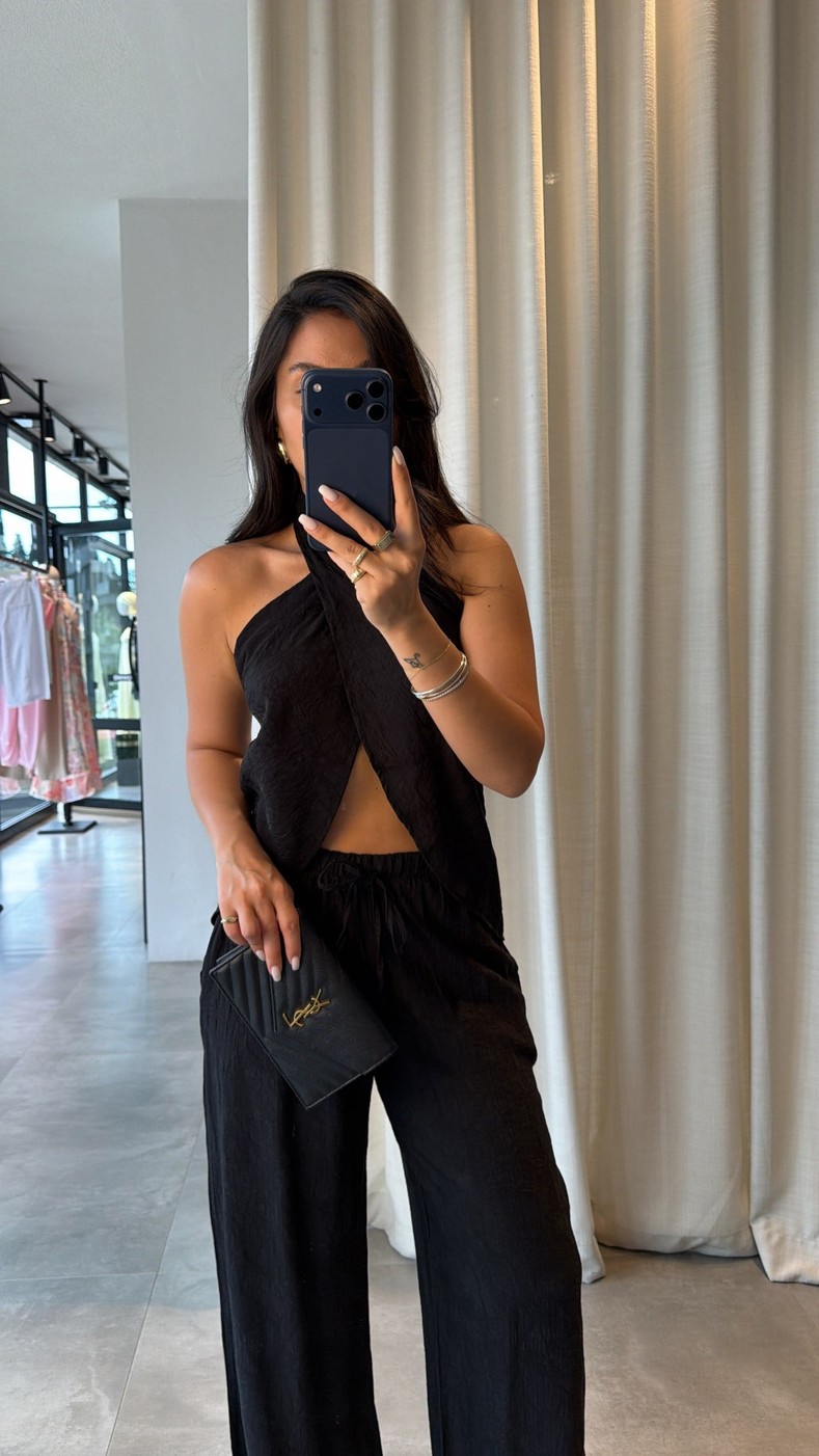 Siyah Sumire Takım