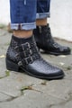 Bot/ Bootie