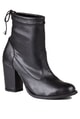 Bot/ Bootie