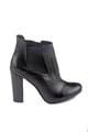 Bot / Bootie