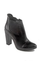 Bot / Bootie