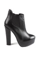 Bot / Bootie