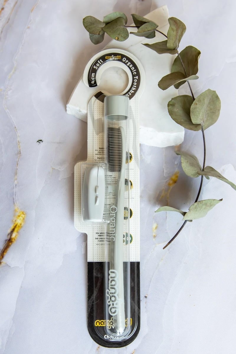 Bambu Kömürü Organik Diş Fırçası 4 Cm