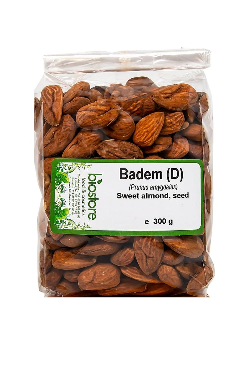 Çiğ Badem 300 G