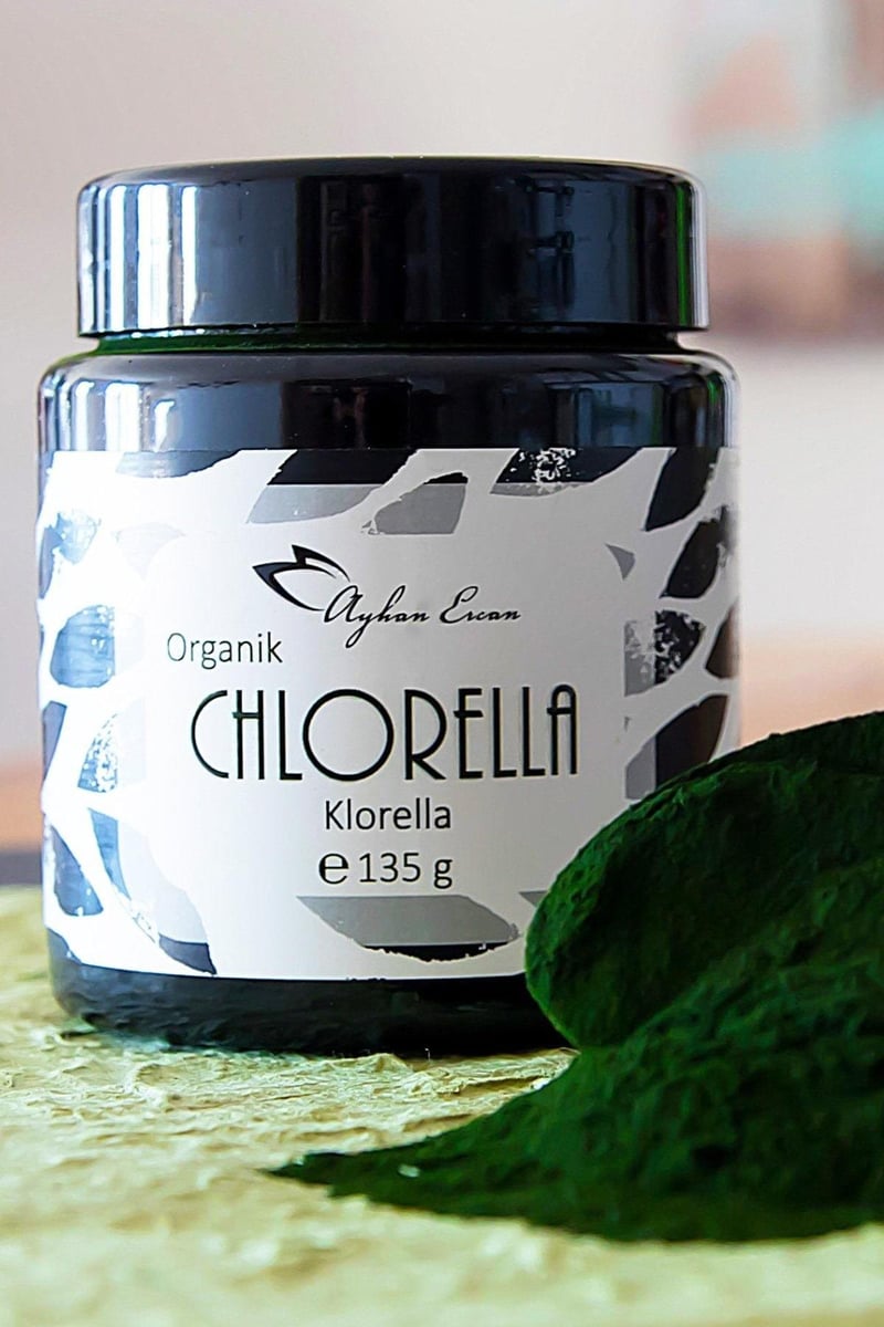 Organik Chlorella Tozu 135 G