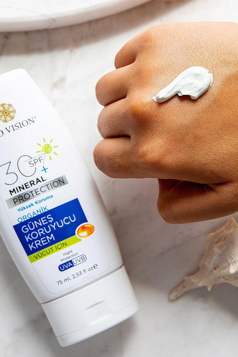 SPF 30+ Organik Vücut için Güneş Koruyucu Kremi 75 ml
