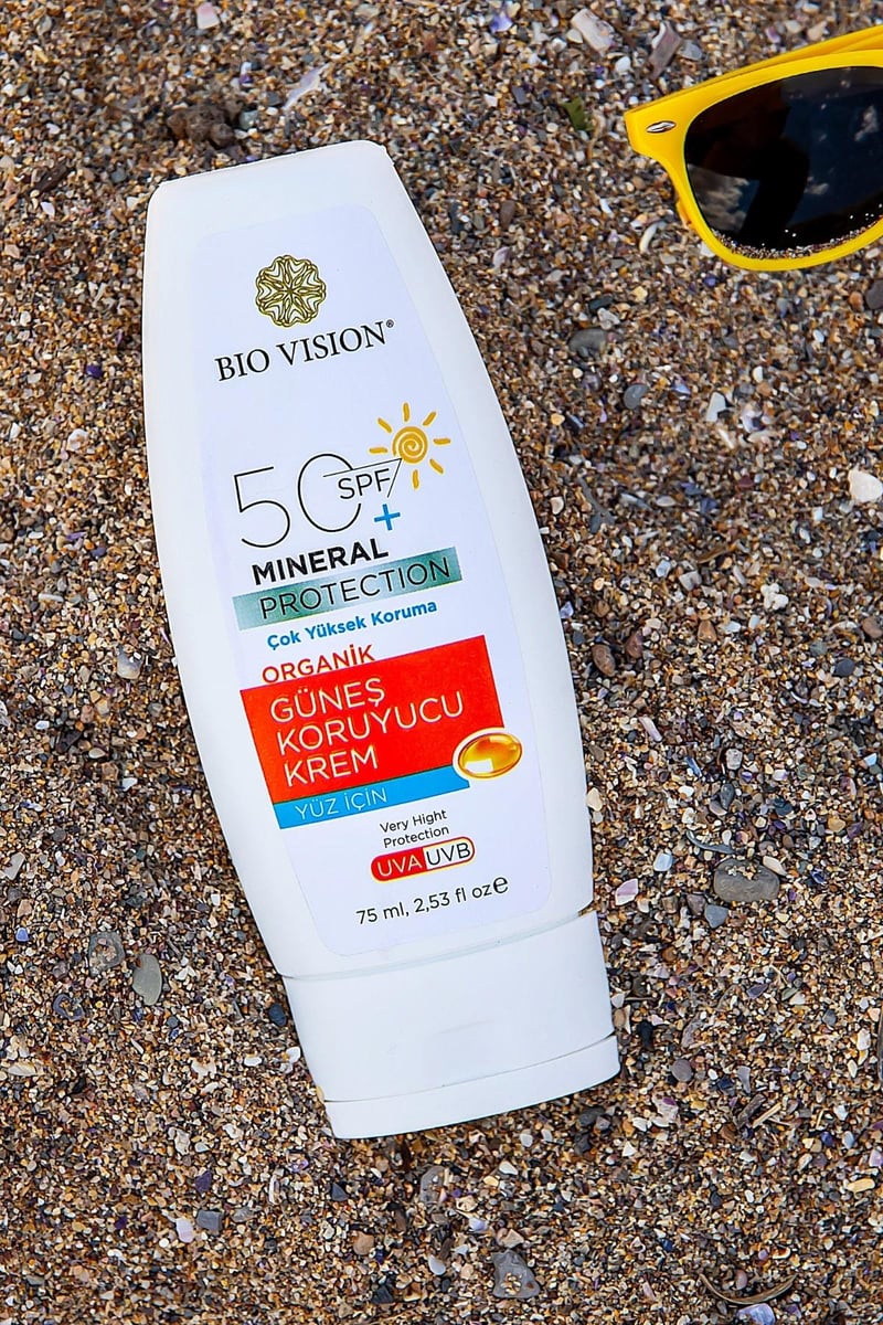 SPF 50+ Organik Yüz için Güneş Koruyucu Kremi 75 ml