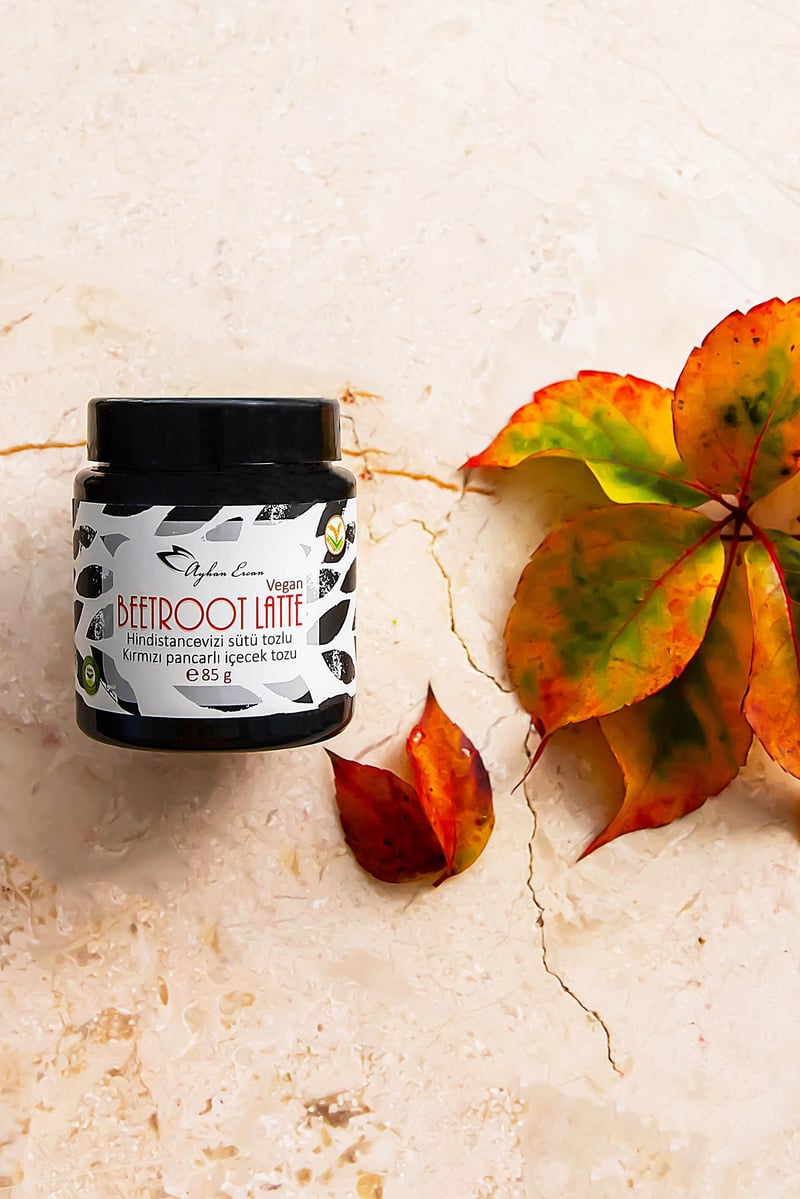 Vegan Hindistan Cevizi Sütlü Kırmızı Pancarlı İçecek Tozu 85 G