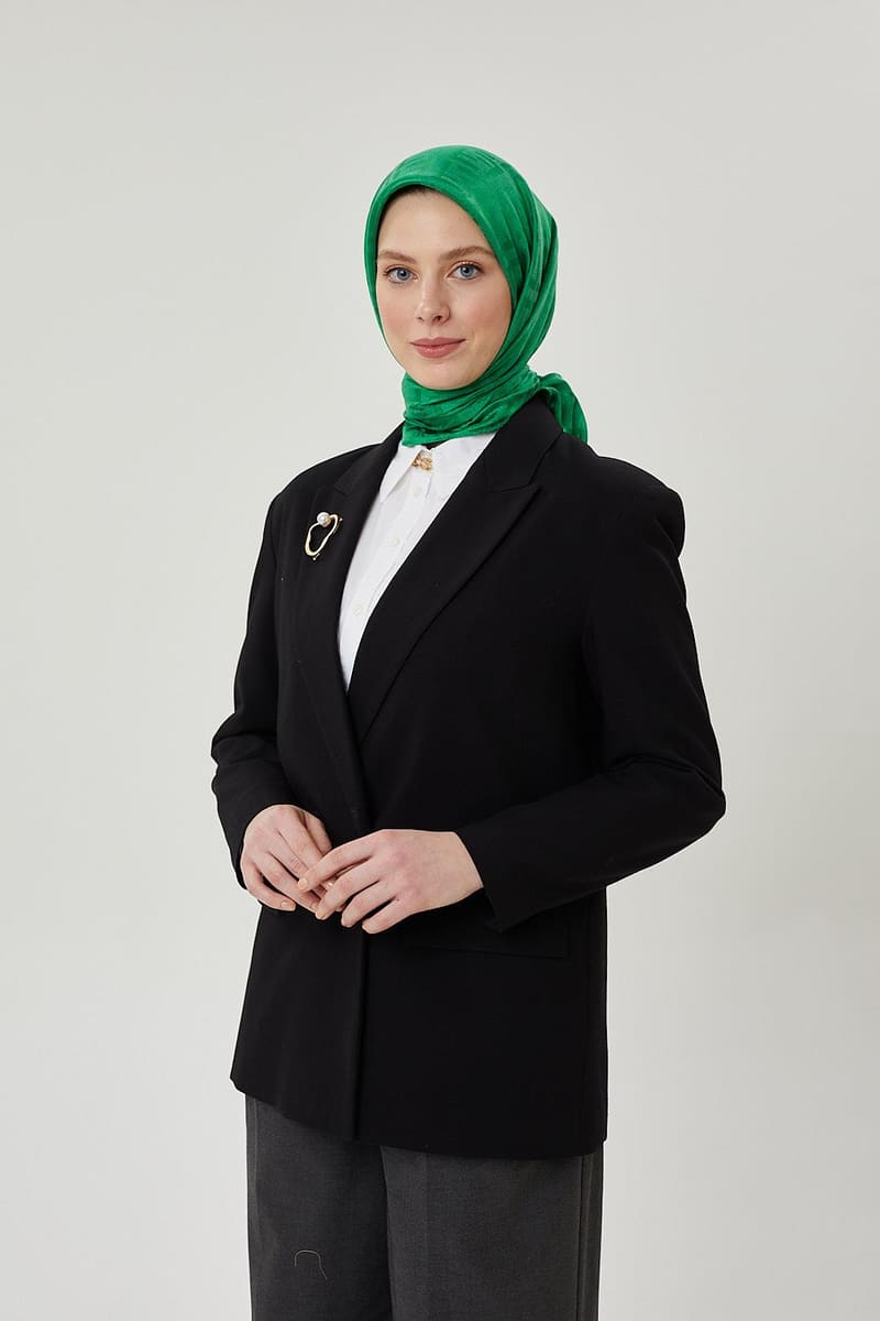 Benetton F Desen Parlak Jakar Eşarp · görsel 2