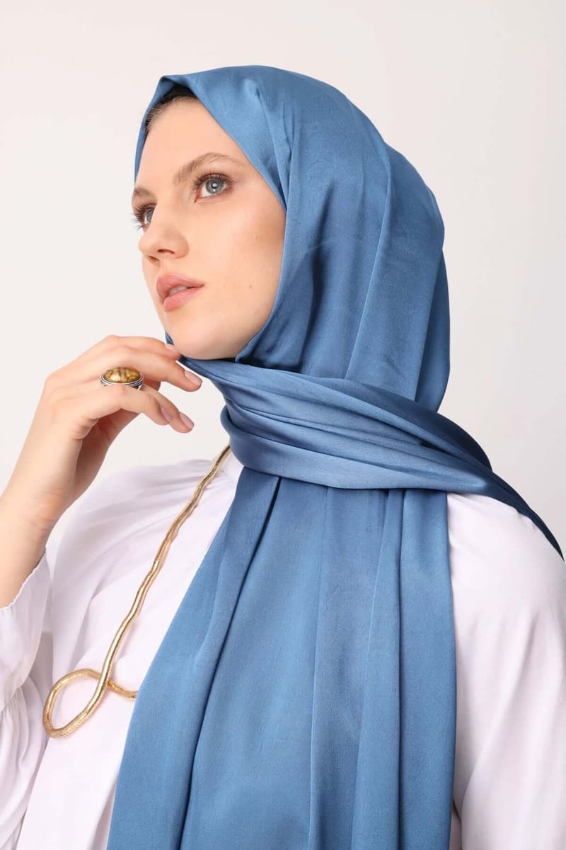 Gök Mavisi Diamond Aura Şal · görsel 2