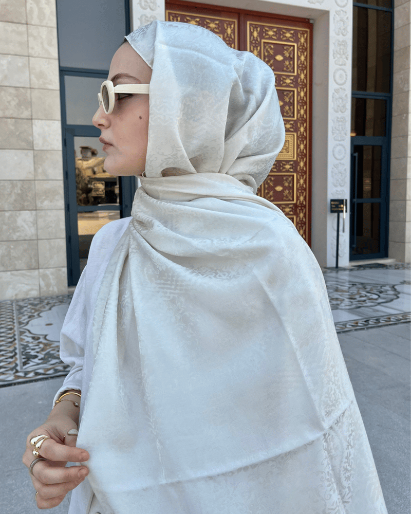 Ekru Lavin Desen Jakar Şal · İpeksi Jakar · görsel 2