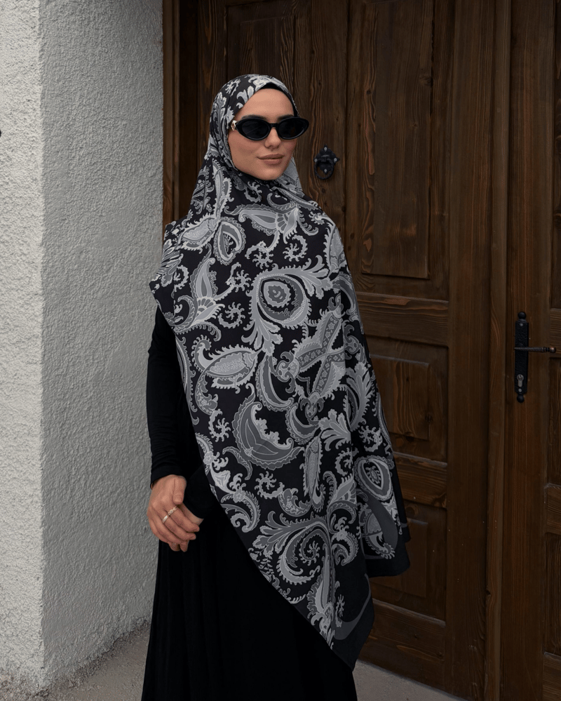 Eslem'in Siyah Deva Desen Pamuk Vual Şal Tercihi · görsel 3