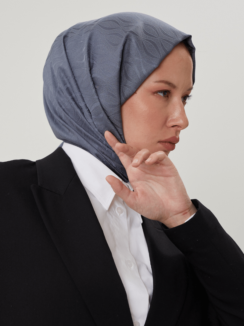 Füme Shine Desen Jakar Şal · İpeksi Jakar · görsel 5