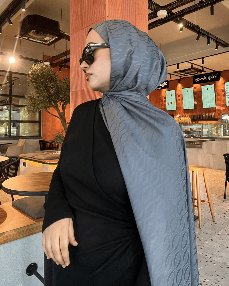 Füme Shine Desen Jakar Şal · İpeksi Jakar · görsel 3
