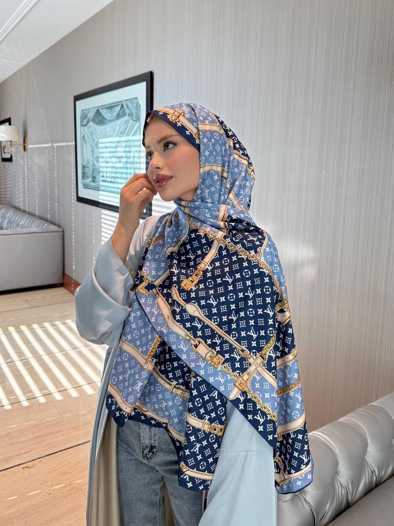 İthal Lacivert & Bordo LV Desen Twill İpek Şal · görsel 3