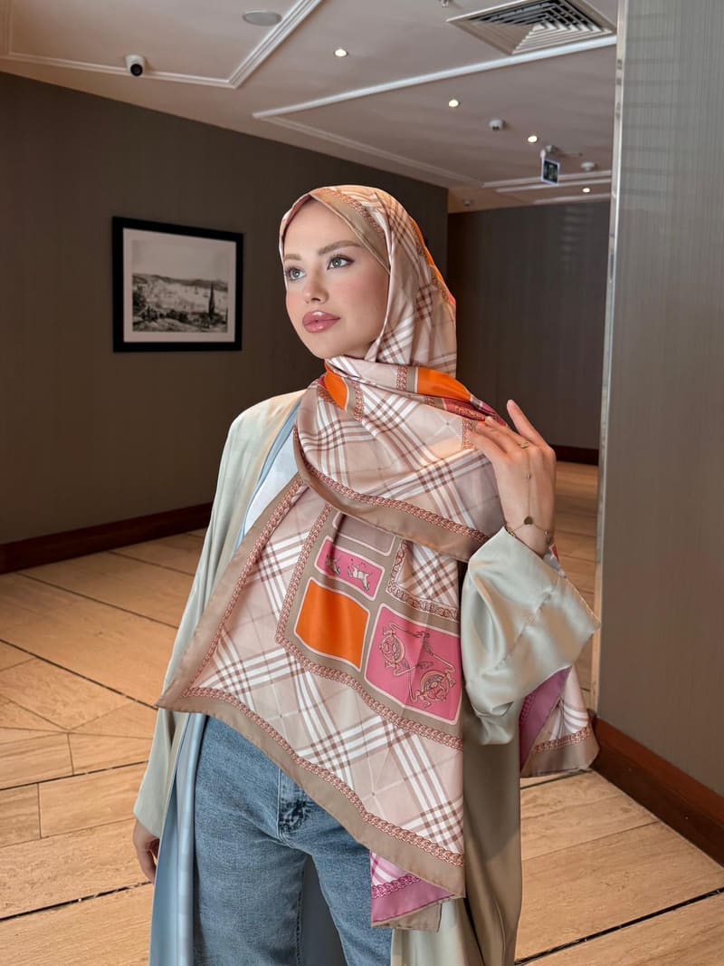 İthal Şeker Pembe & Pudra B Desen Twill İpek Şal · görsel 5