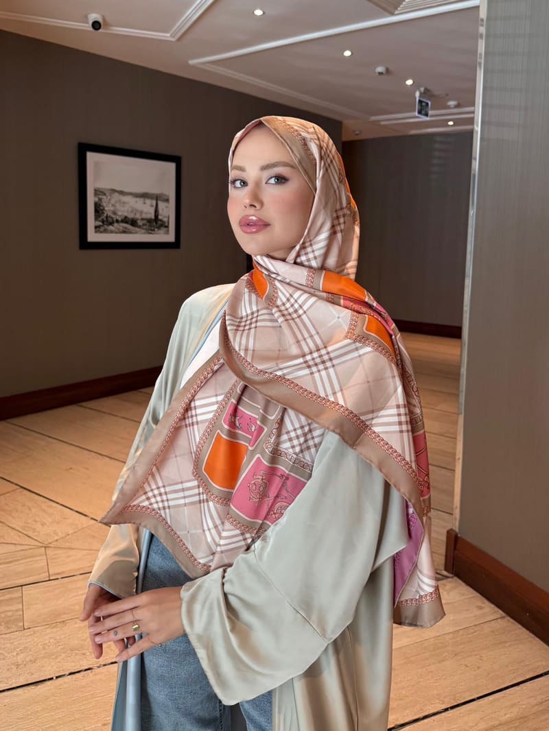 İthal Şeker Pembe & Pudra B Desen Twill İpek Şal · görsel 2