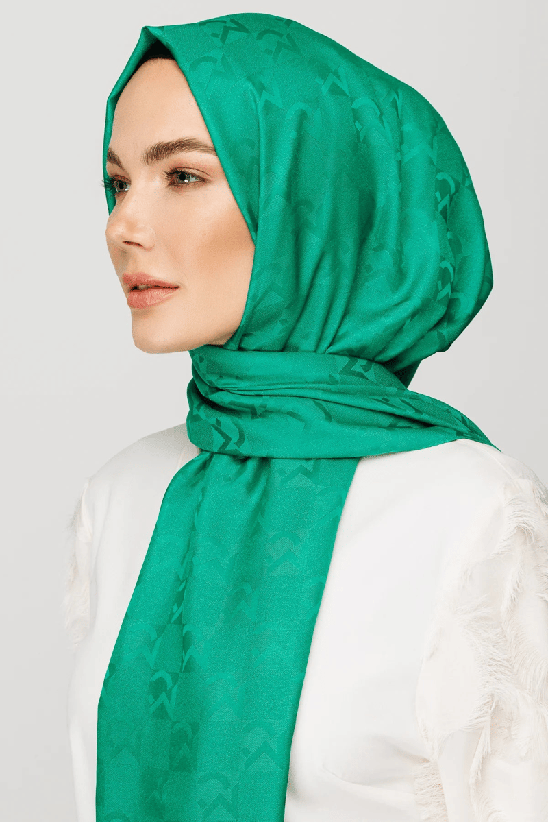 Benetton Yeşili Mc Desen Jakar Şal · Monogram Jakar · görsel 3