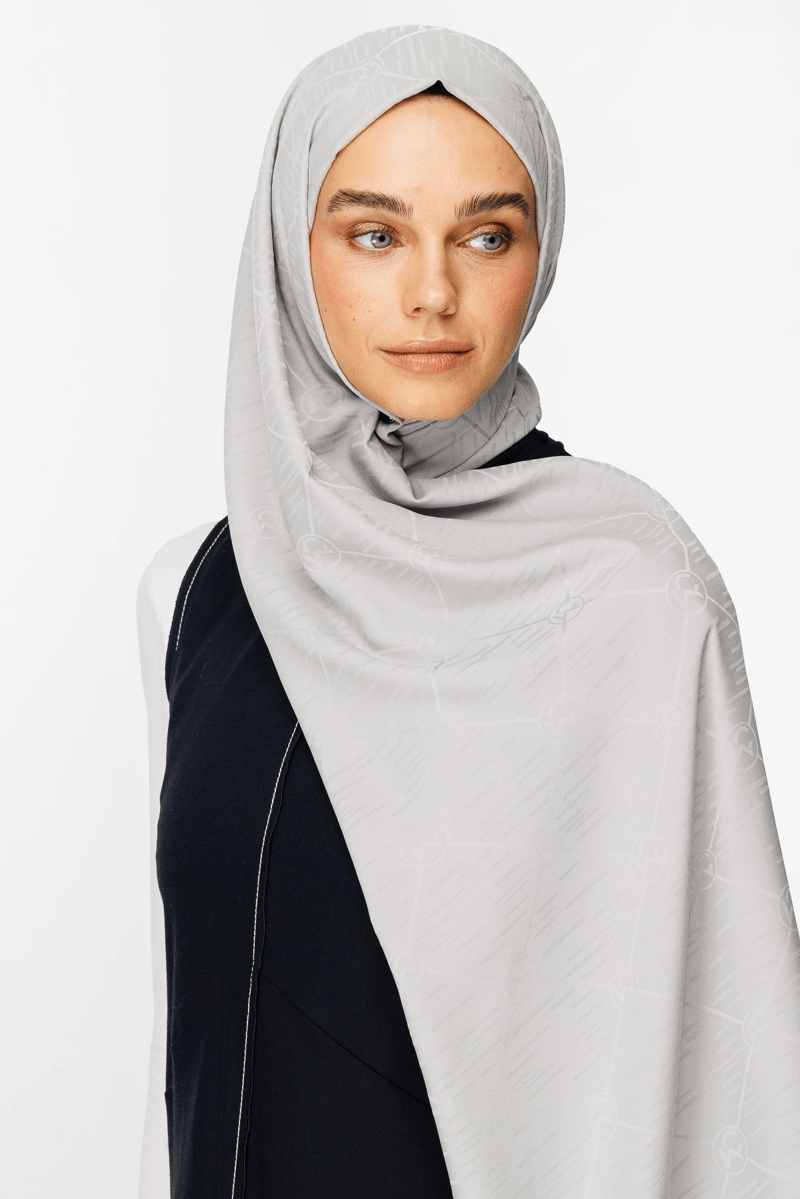 Gümüş Moon Is Desen Jakar Şal · Monogram Jakar · görsel 2