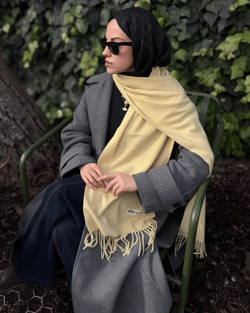 Pastel Sarı İthal Kaşmir Atkı · görsel 2