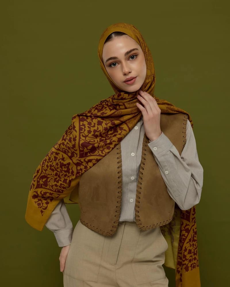 Saf Altın & Tarçın Rüzgarı Saraylı Desen Şal - 32 · görsel 5
