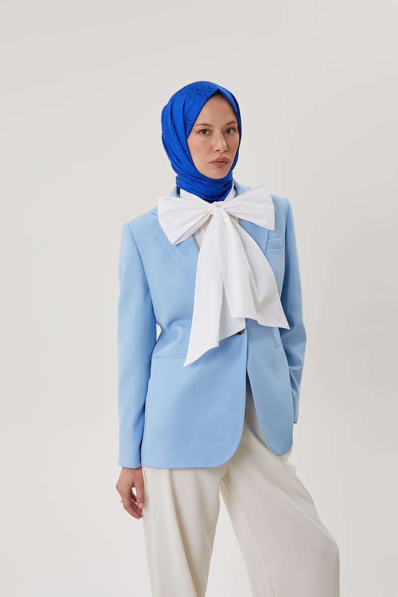 Saks Mavisi Shine Desen Jakar Şal · İpeksi Jakar · görsel 2