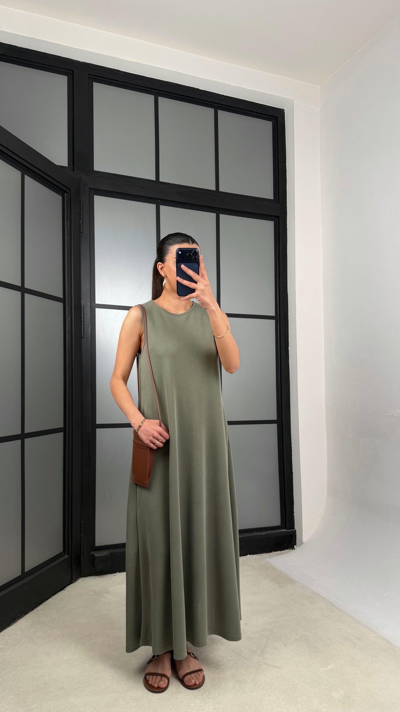 Haki Sıfır Kol Basic Modal Kumaş Elbise GAUS-01329