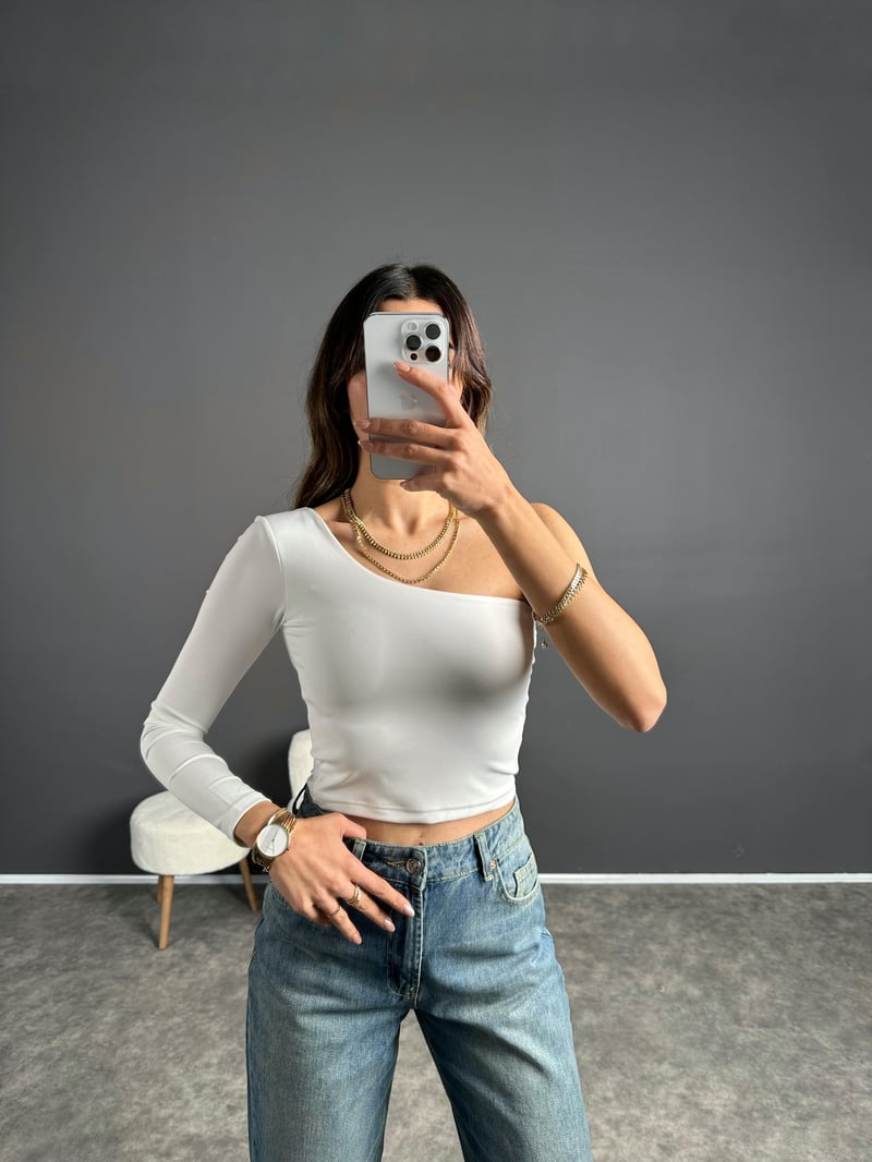 Beyaz Tek Kol Basic Crop